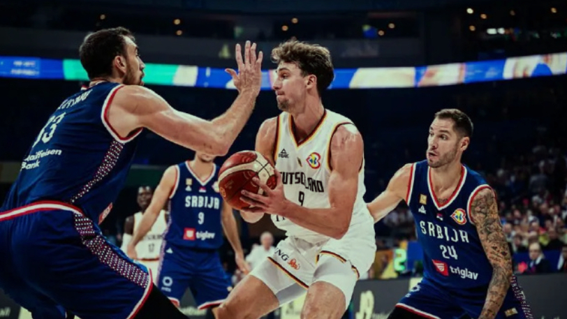 失误!塞尔维亚队防守犯错,导致失利 失误!塞尔维亚队防守犯错,导致失利