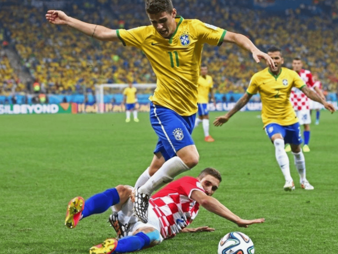 里昂球队高调备战欧战关键战役 里昂球队高调备战欧战关键战役