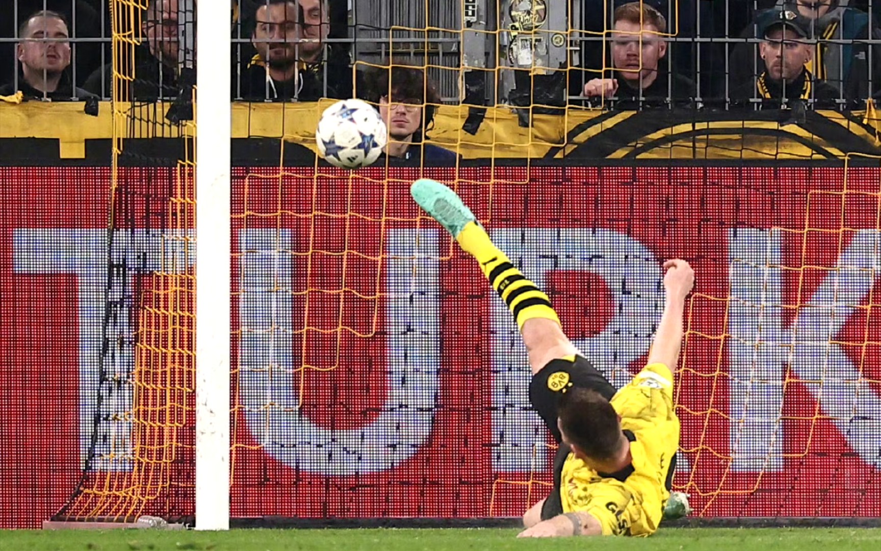 欧冠比赛中球员突破个人极限，创纪录得分