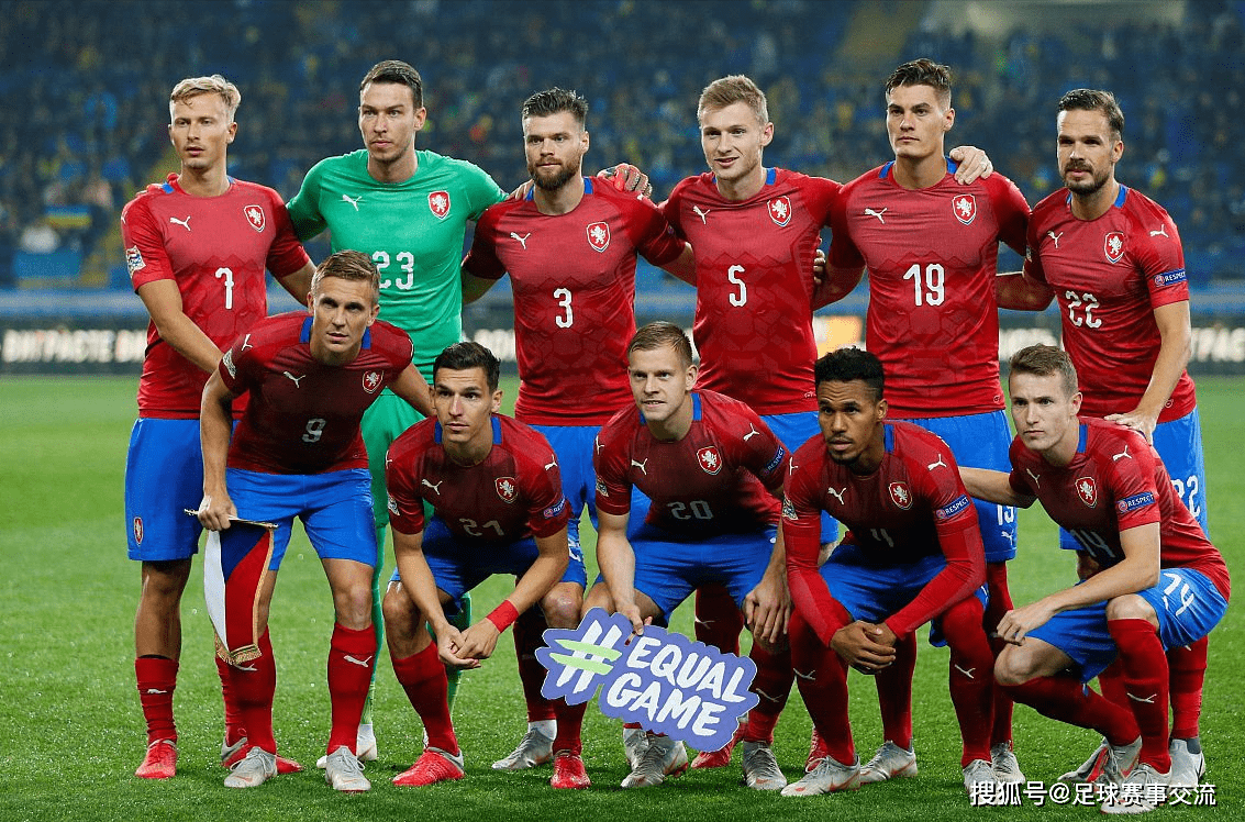 波兰惊险淘汰瑞士，成功晋级强