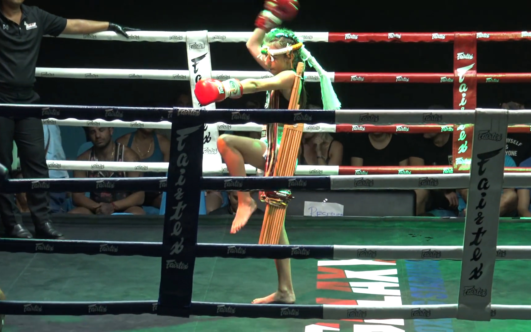 泰国运动员在拳击比赛中取得好成绩 泰国运动员在拳击比赛中取得好成绩